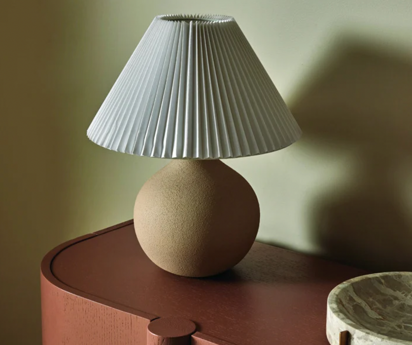 Oda Table Lamp 38x48
