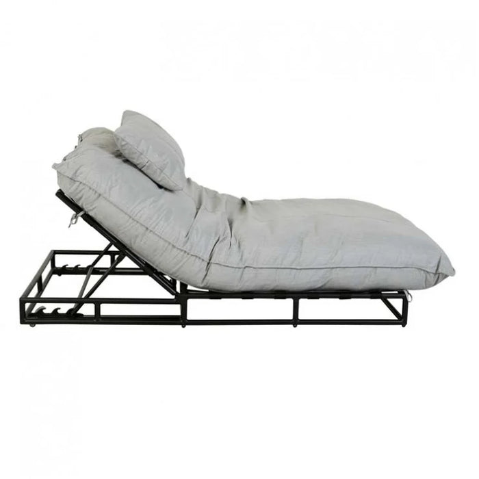 PRE-ORDER Chantria Daybed