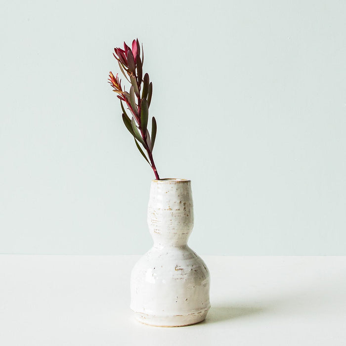 PRE-ORDER Robin Vase