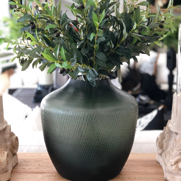 Vase Olive handmade cut glass